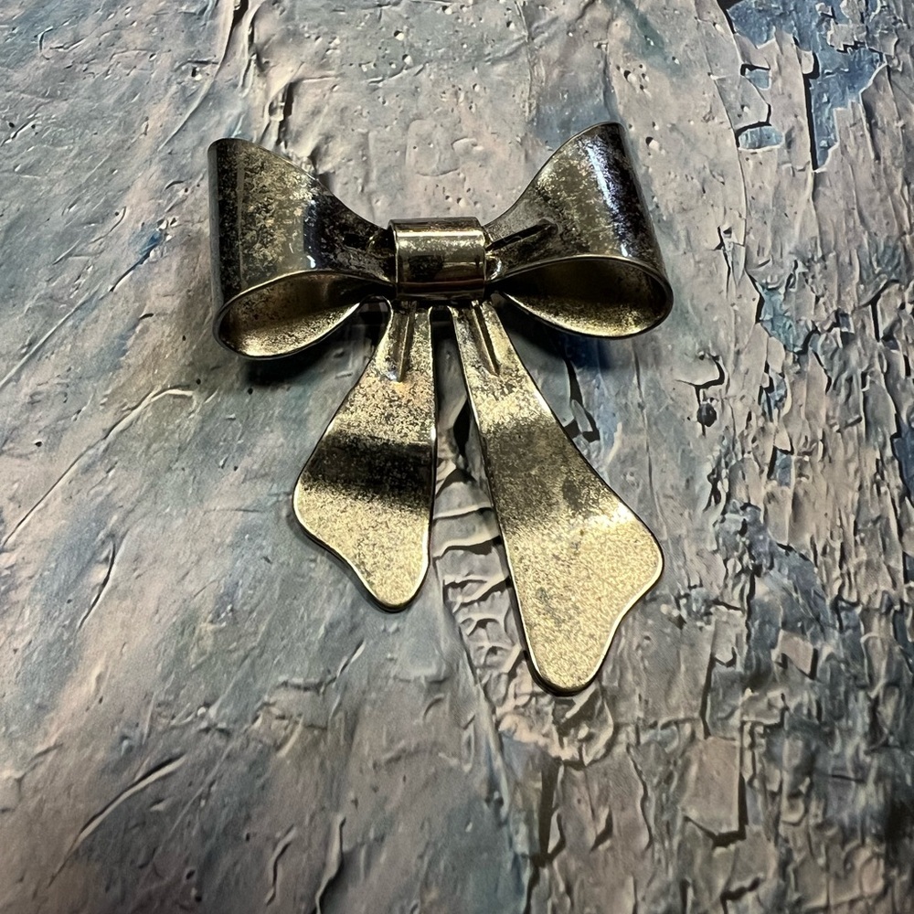 Vintage Silver Bow Brooch